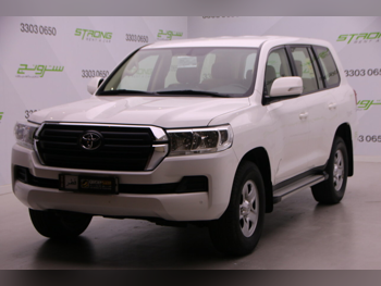 تويوتا لاند كروزر جي اكس 2018 اوتوماتيك 243,000 كم 6 سلندر دفع رباعي اس يو في أبيض