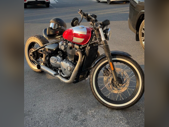 تريمف  بونفيل بوبر -  2018 - اللون احمر