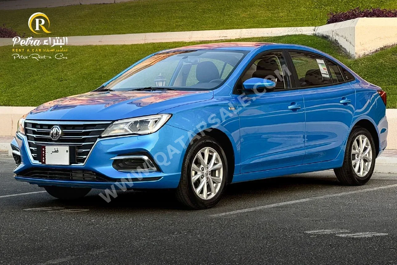 MG  MG 5  4 Cylinder  2x4  Blue  2025