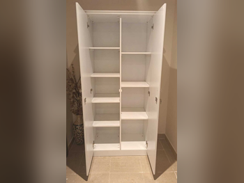 خزائن ودواليب الملابس والزينة - دوحة فيرنيتشر  - خزائن  - أبيض