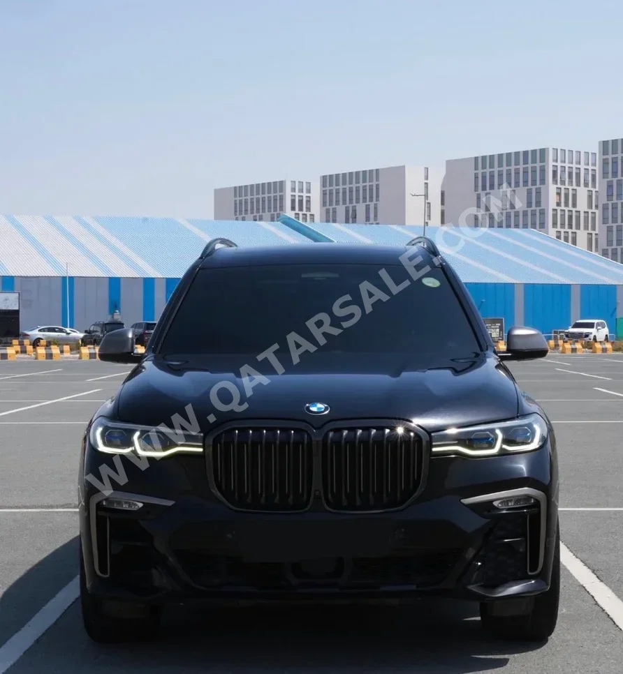 BMW  X-Series  X7 M50i  2022  Automatic  72,000 Km  8 Cylinder  All Wheel Drive (AWD)  SUV  Black  With Warranty