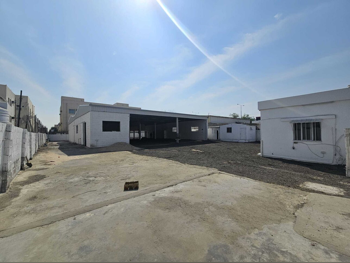 Warehouses & Stores - Al Rayyan - Industrial Area -Area Size: 1520 Square Meter