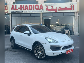 Porsche Cayenne S 2012 Automatic 135,000 Km 6 Cylinder Four Wheel Drive (4WD) SUV White