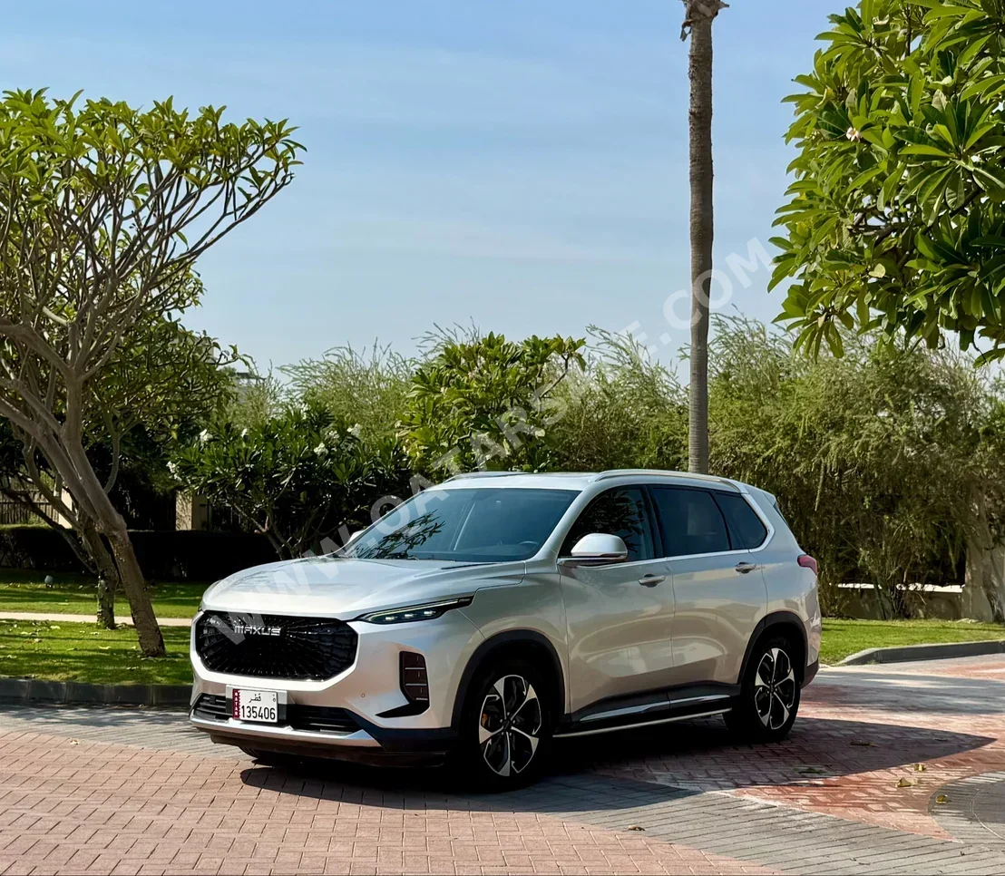 Maxus  D60  2023  Automatic  25,650 Km  4 Cylinder  Front Wheel Drive (FWD)  SUV  Silver  With Warranty