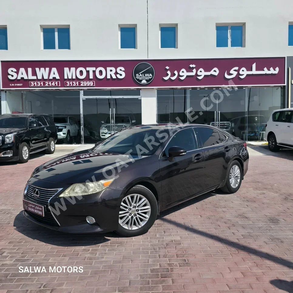 Lexus ES 350 2013 Automatic 173,000 Km 6 Cylinder Rear Wheel Drive (RWD) Sedan Brown