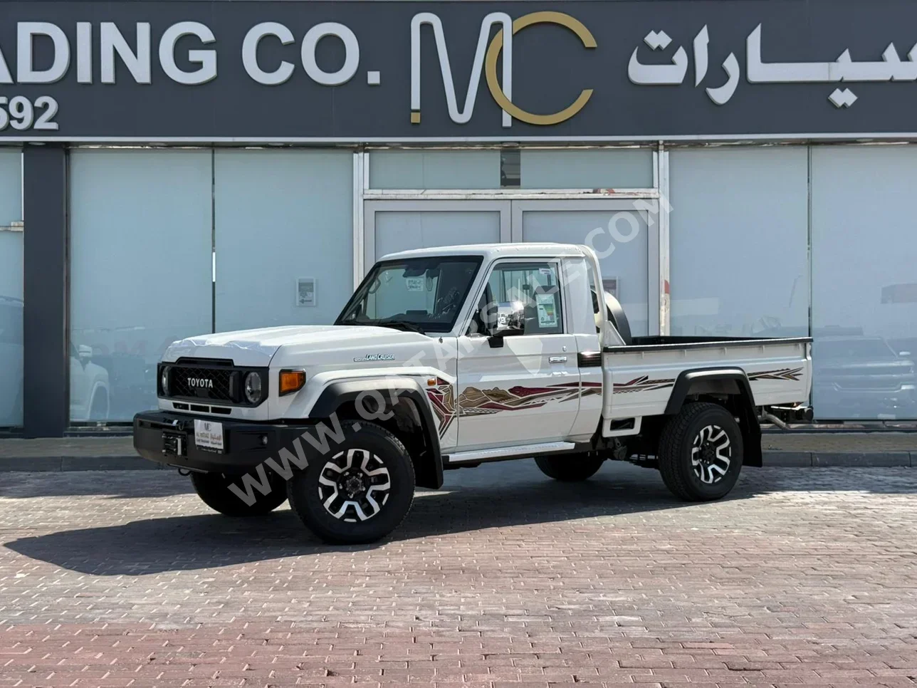 Toyota  Land Cruiser  LX  2025  Automatic  0 Km  6 Cylinder  Four Wheel Drive (4WD)  Pick Up  White  With Warranty