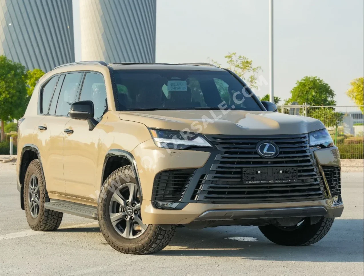 Lexus  LX  600 Overtrail  2025  Automatic  4,000 Km  6 Cylinder  Four Wheel Drive (4WD)  SUV  Beige