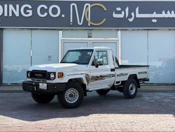 Toyota Land Cruiser LX 2025 Manual 0 Km 6 Cylinder Four Wheel Drive (4WD) Pick Up White With Warranty