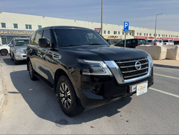نيسان  باترول  أكس أي  2020  اوتوماتيك  169,000 كم  6 سلندر  دفع رباعي  اس يو في  أسود