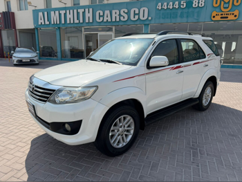 تويوتا  فورشنر  اس ار 5  2014  اوتوماتيك  247,000 كم  6 سلندر  دفع رباعي  اس يو في  أبيض