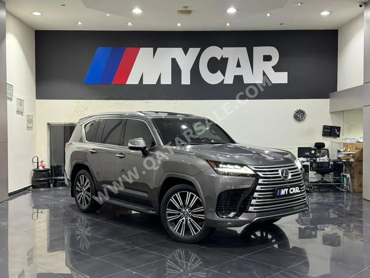 Lexus  LX  600 Luxury  2023  Automatic  27,000 Km  6 Cylinder  Four Wheel Drive (4WD)  SUV  Gray  With Warranty