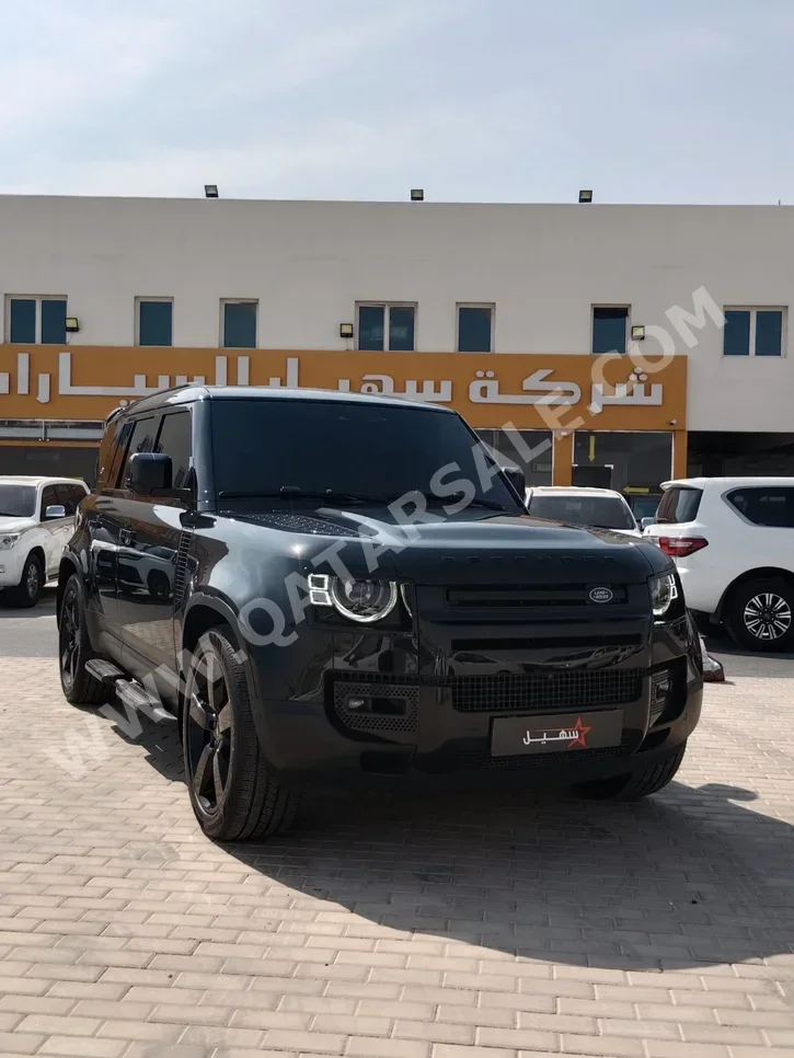 Land Rover Defender 110 2024 Automatic 39,000 Km 6 Cylinder Four Wheel Drive (4WD) SUV Black With Warranty