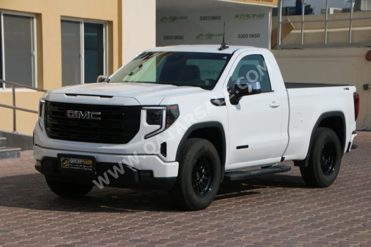 GMC  Sierra  Elevation  2024  Automatic  17,000 Km  8 Cylinder  Four Wheel Drive (4WD)  Pick Up  White  With Warranty