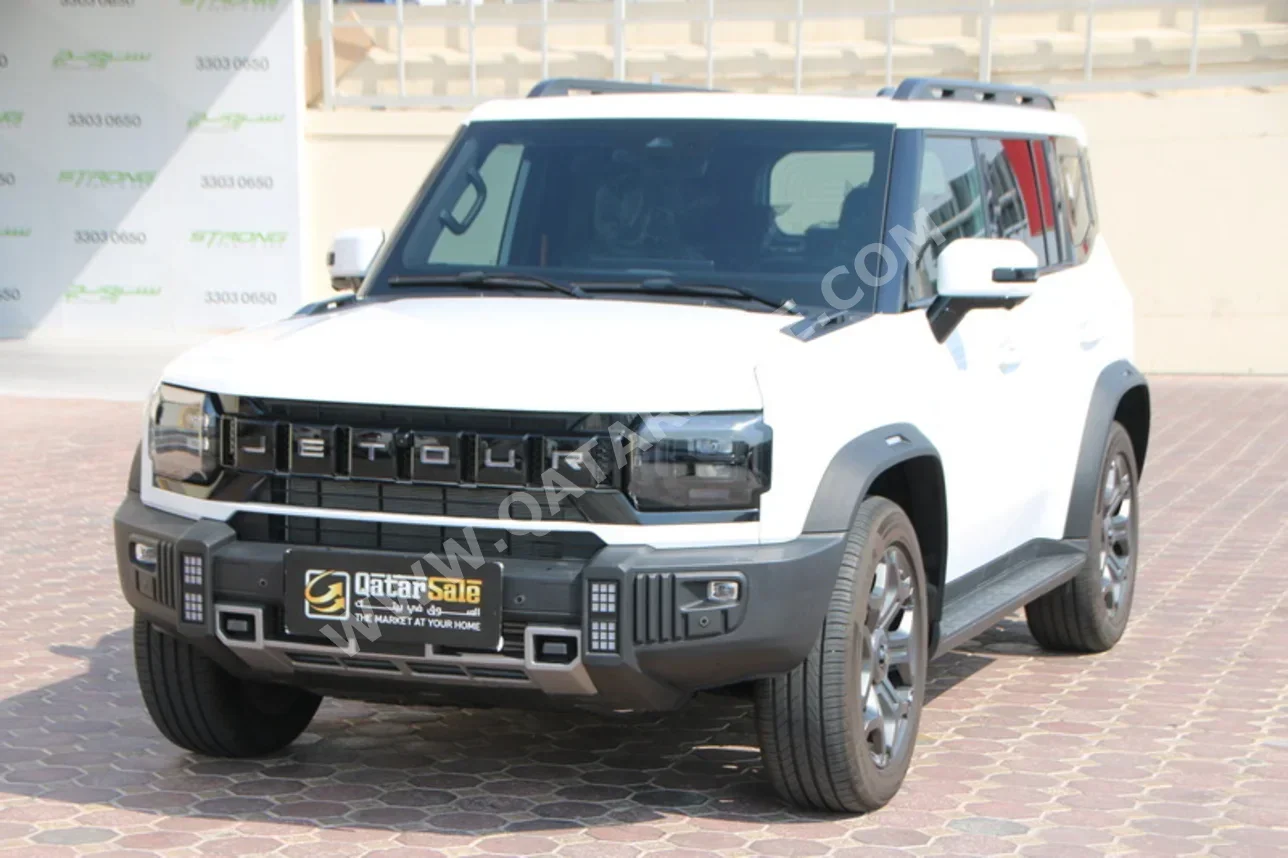 Jetour  T2  Luxury Plus  2026  Automatic  970 Km  4 Cylinder  Four Wheel Drive (4WD)  SUV  White  With Warranty