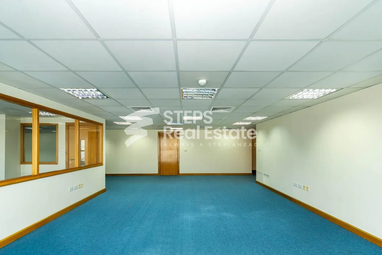 Commercial Offices - Not Furnished  - Doha  - Al Hilal