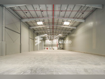 Warehouses & Stores - Umm Salal - Bu Garn -Area Size: 1400 Square Meter