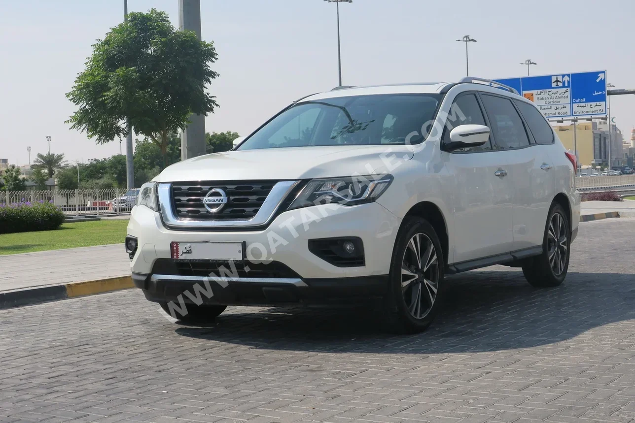 Nissan  Pathfinder  SV  2018  Automatic  109,000 Km  6 Cylinder  Four Wheel Drive (4WD)  SUV  Pearl