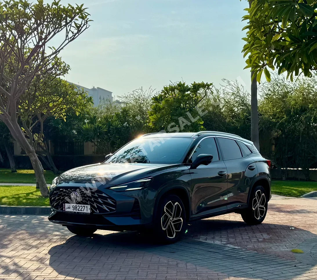 MG  One  2024  Automatic  1,250 Km  4 Cylinder  Front Wheel Drive (FWD)  SUV  Gray  With Warranty