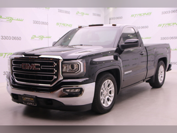 جي ام سي  سييرا  2018  اوتوماتيك  40,000 كم  8 سلندر  دفع رباعي  بيكب  أسود