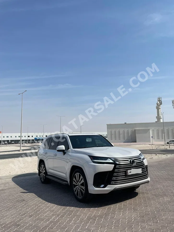 Lexus  LX  700 h  2025  Automatic  0 Km  6 Cylinder  Four Wheel Drive (4WD)  SUV  White  With Warranty