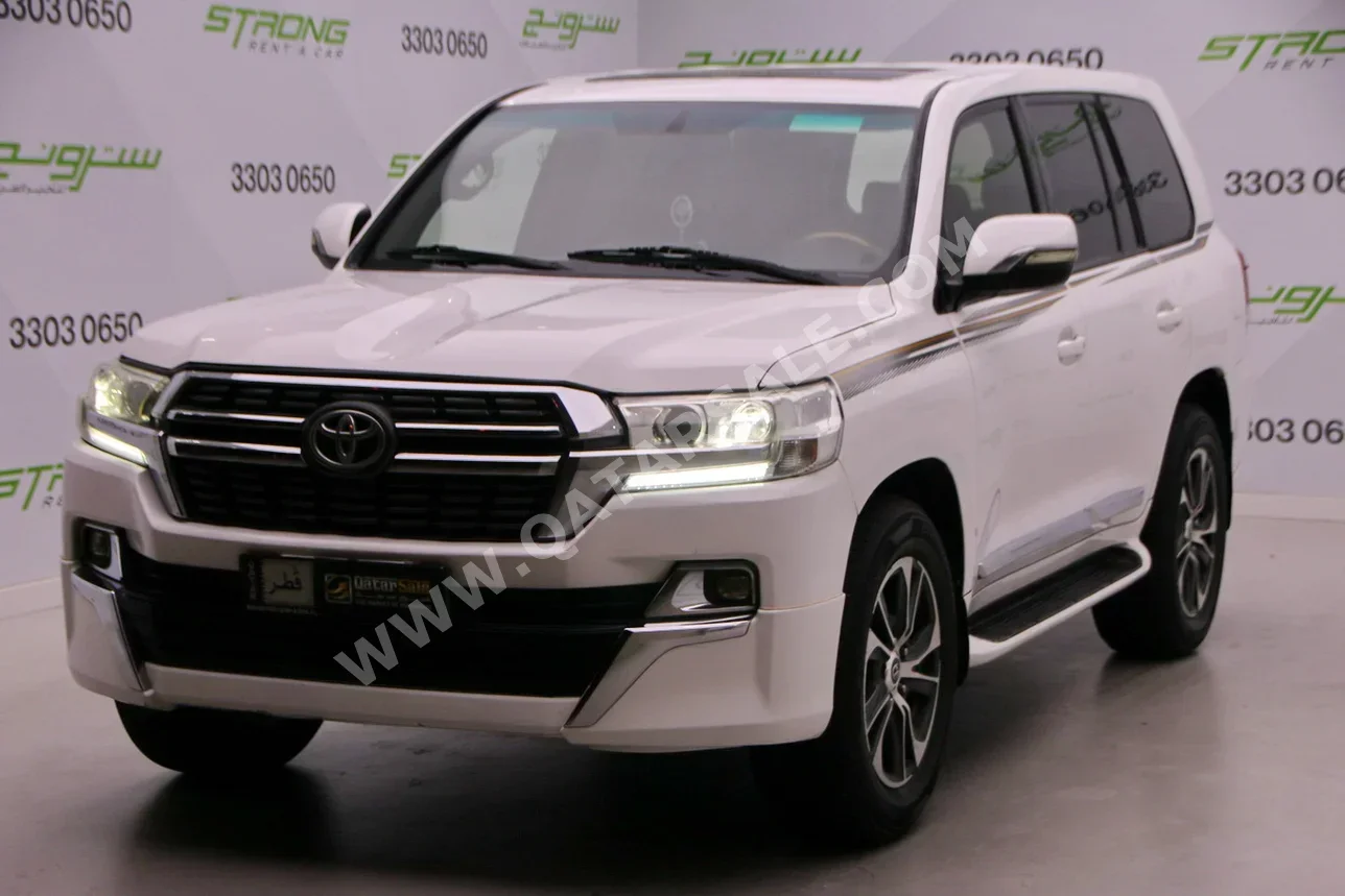Toyota  Land Cruiser  GX  2015  Automatic  400,000 Km  6 Cylinder  Four Wheel Drive (4WD)  SUV  White