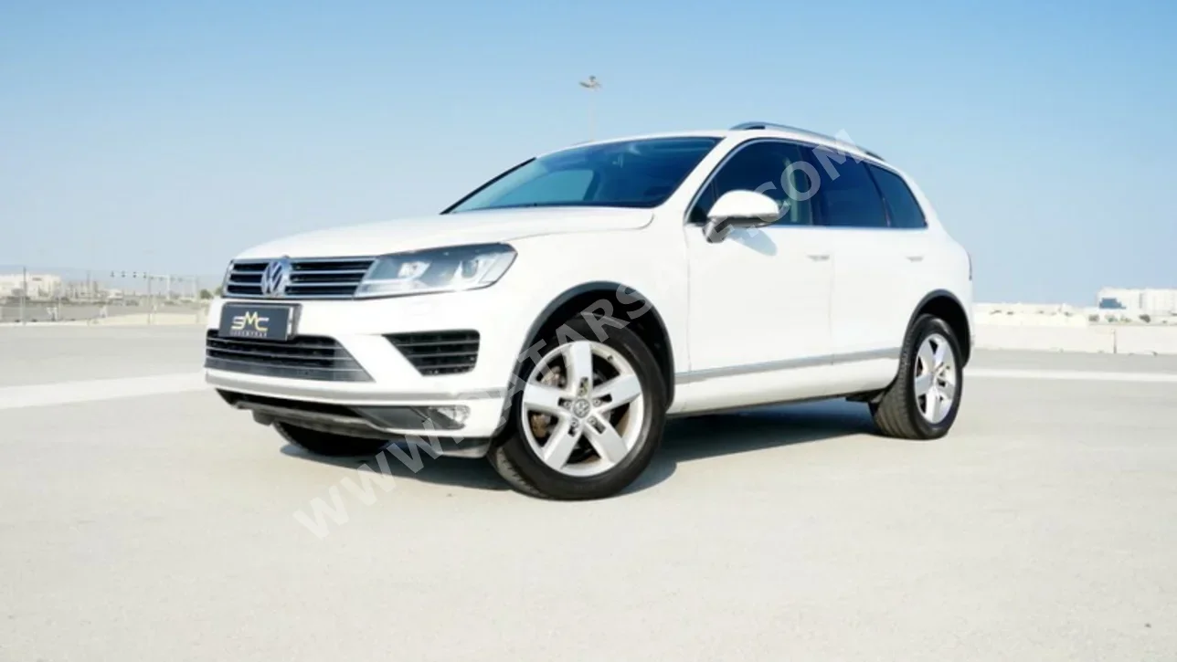 Volkswagen Touareg Elegance Premium 2016 Automatic 117,000 Km 6 Cylinder All Wheel Drive (AWD) SUV White
