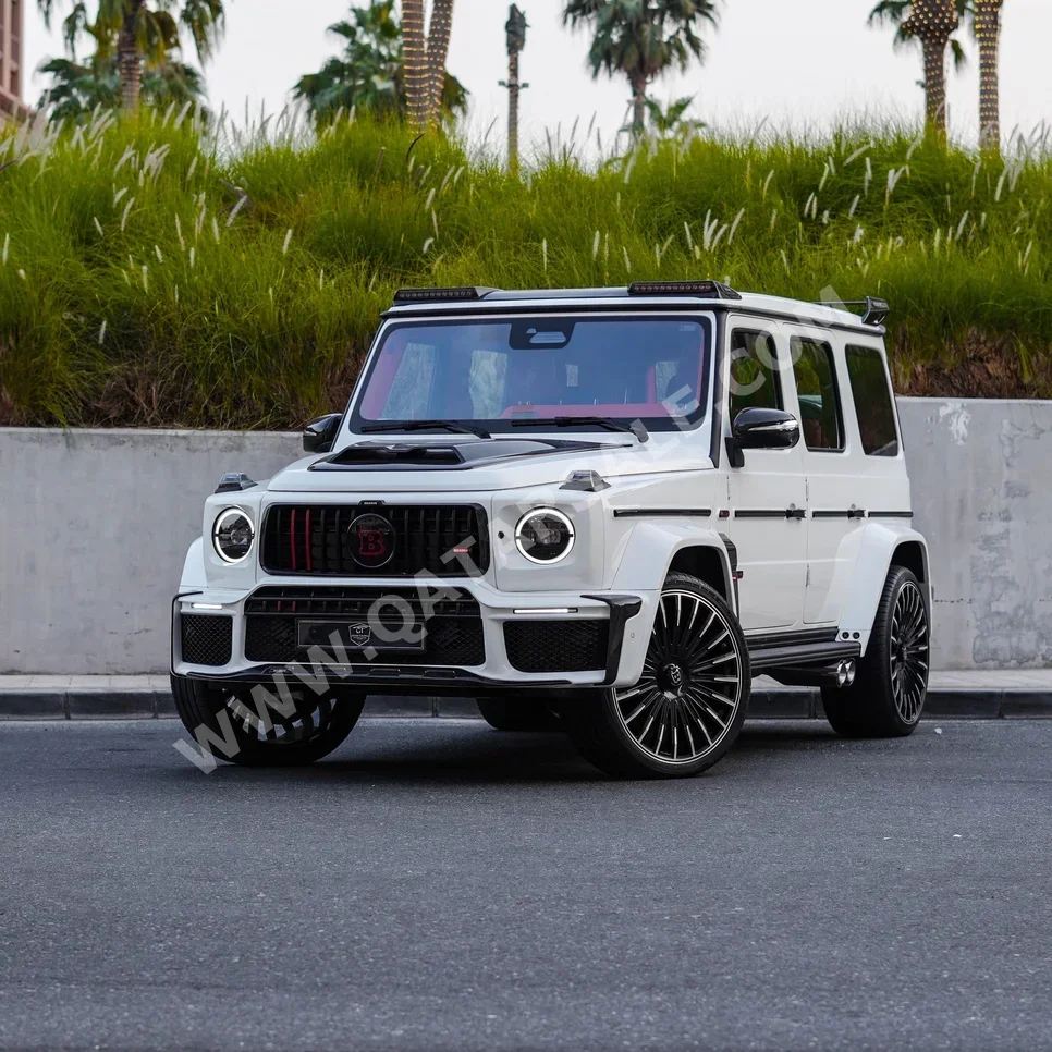 مرسيدس - بنز  جي - كلاس  63 برابس  2025  اوتوماتيك  0 كم  8 سلندر  دفع كلي مستمر  اس يو في  أبيض  تحت الضمان