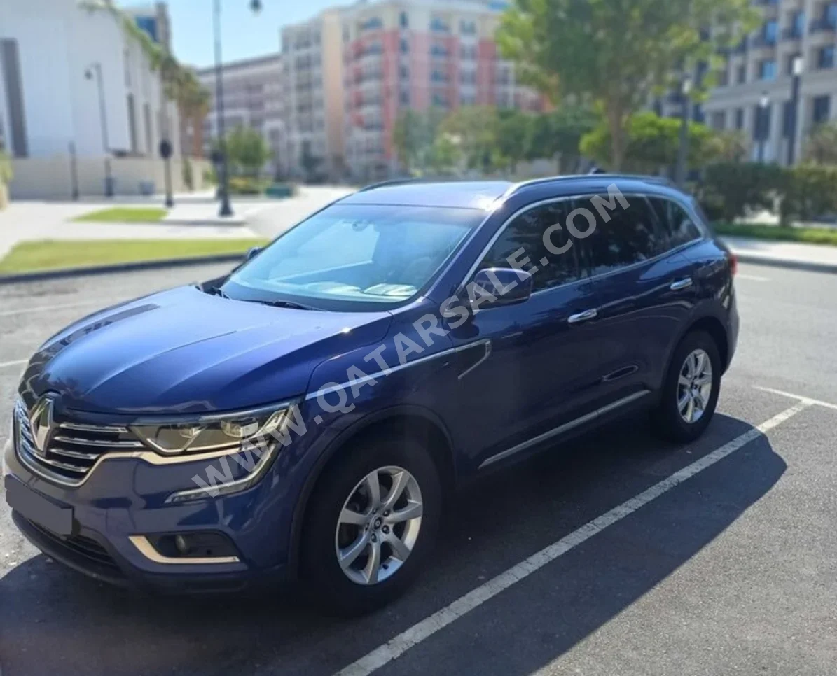 رينو  كوليوس  2017  اوتوماتيك  145,000 كم  4 سلندر  دفع رباعي  اس يو في  ازرق