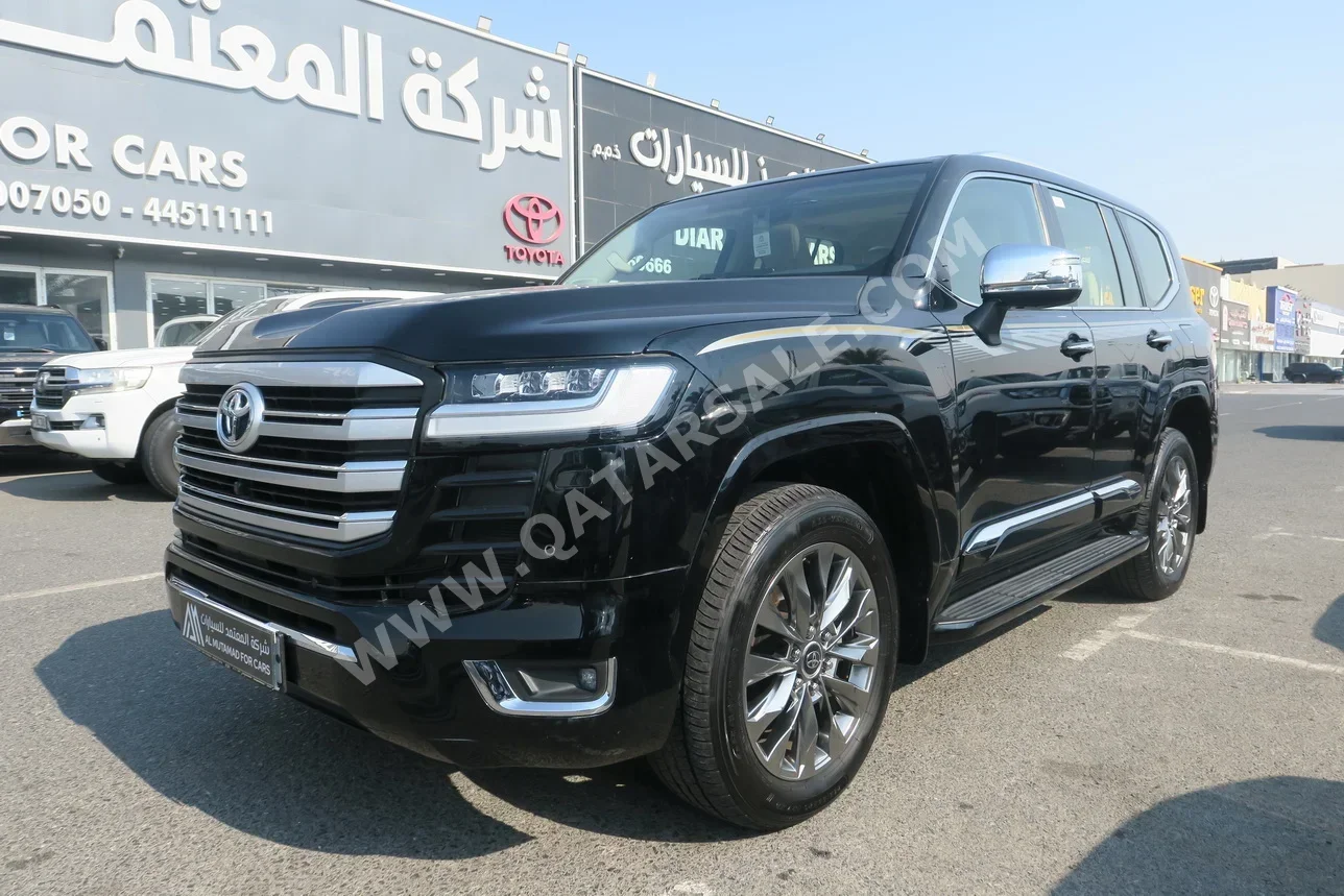 تويوتا لاند كروزر في اكس توين توربو 2023 اوتوماتيك 95,000 كم 6 سلندر دفع رباعي اس يو في أسود