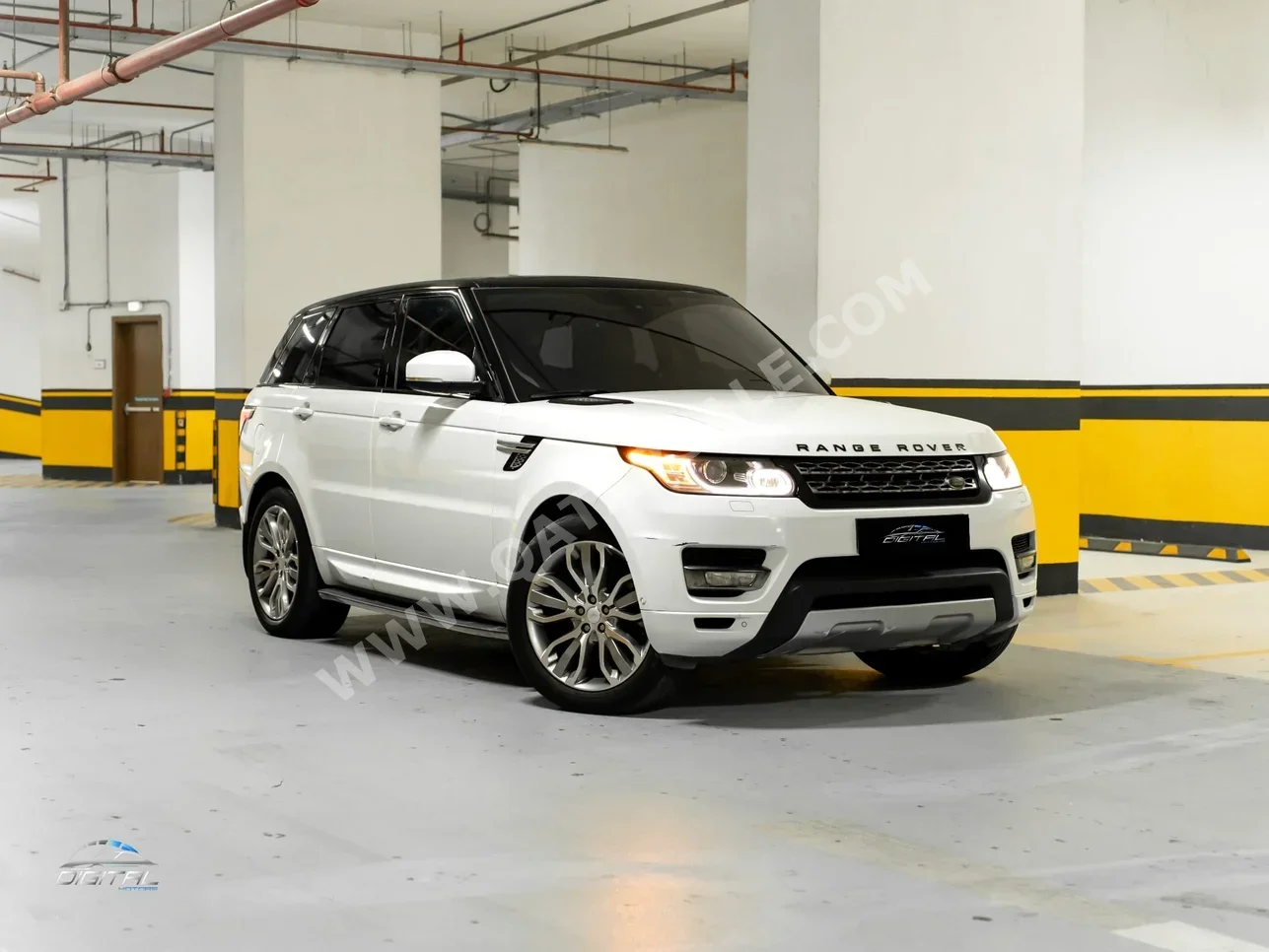 لاند روفر  رنج روفر  اتش اس اي  2014  اوتوماتيك  360,000 كم  6 سلندر  دفع رباعي  اس يو في  أبيض