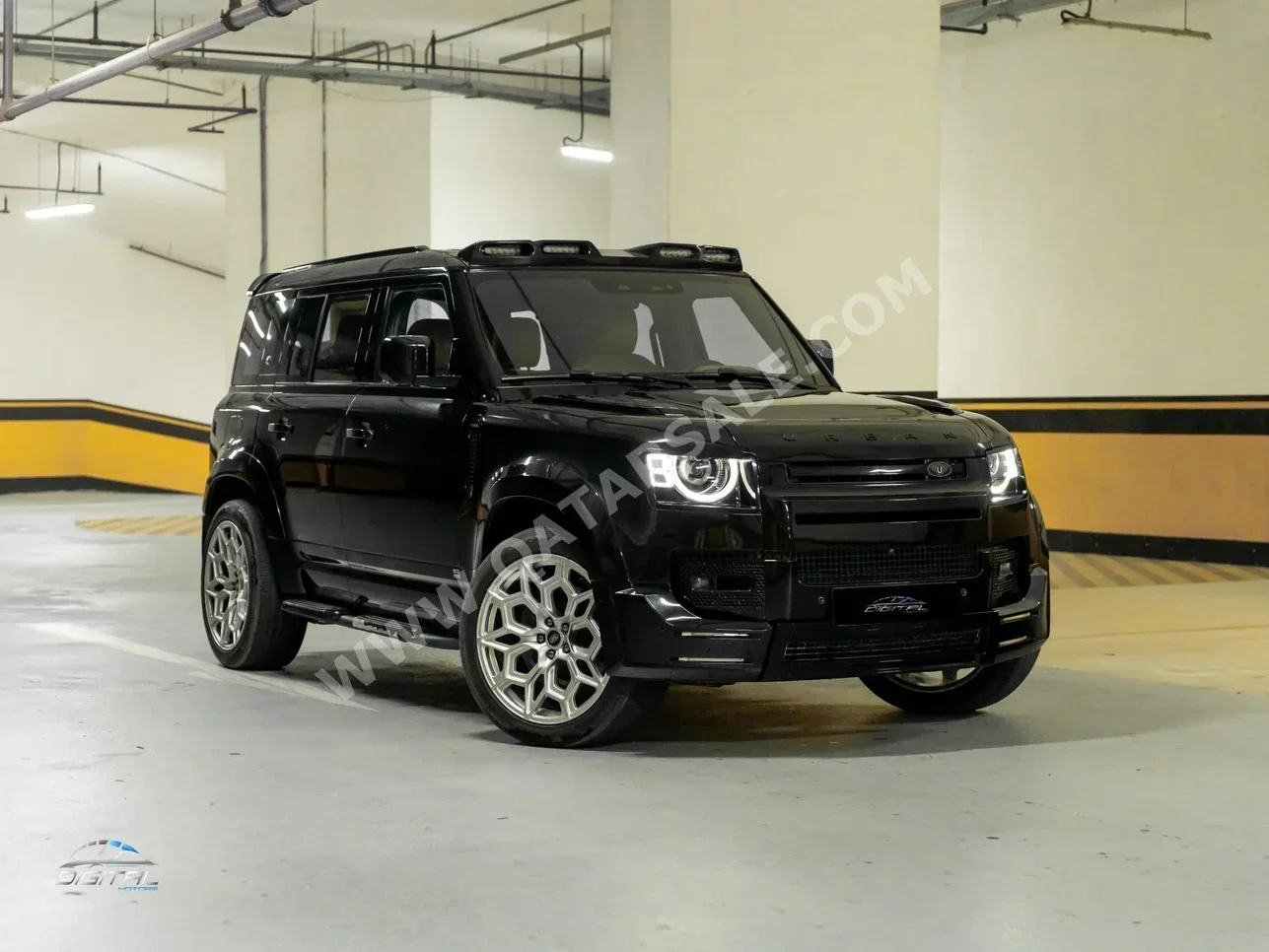 لاند روفر  ديفيندر  110 اس اي  2022  اوتوماتيك  46,000 كم  6 سلندر  دفع رباعي  اس يو في  أسود  تحت الضمان