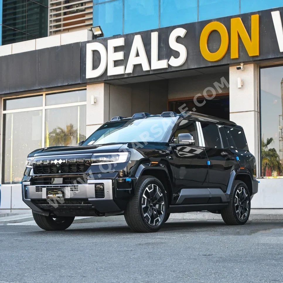 بي واي دي ليوبارد 8 فلاك شب 2025 اوتوماتيك 0 كم 4 سلندر دفع رباعي اس يو في أسود تحت الضمان