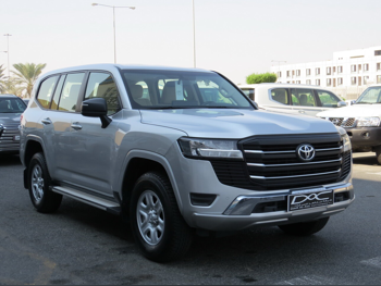 Toyota  Land Cruiser  GX  2023  Automatic  87,000 Km  6 Cylinder  Four Wheel Drive (4WD)  SUV  Silver