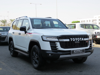 Toyota  Land Cruiser  GR Sport Twin Turbo  2025  Automatic  0 Km  6 Cylinder  Four Wheel Drive (4WD)  SUV  White  With Warranty