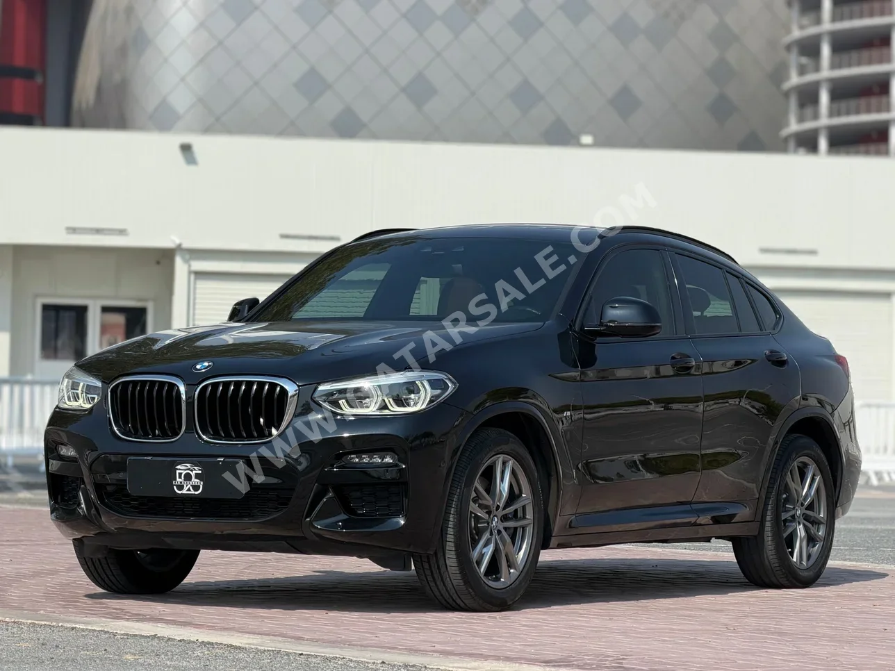 بي ام دبليو  الفئة - اكس  اكس 4  2020  اوتوماتيك  71,000 كم  4 سلندر  دفع رباعي  اس يو في  أسود  تحت الضمان