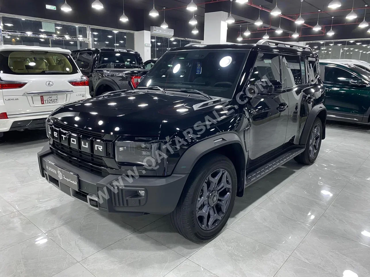 جيتور  تي 2  لكجري  2025  اوتوماتيك  25,000 كم  4 سلندر  دفع رباعي  اس يو في  أسود  تحت الضمان