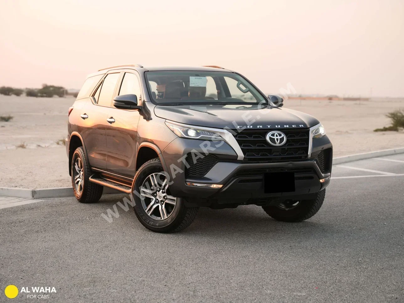 تويوتا  فورشنر  2024  اوتوماتيك  19,600 كم  4 سلندر  دفع رباعي  اس يو في  رمادي  تحت الضمان