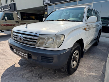 Toyota  Land Cruiser  G  2007  Manual  169,000 Km  6 Cylinder  Four Wheel Drive (4WD)  SUV  White