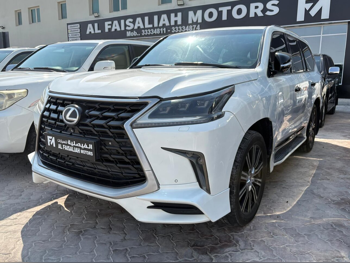 لكزس  ال اكس  570 اس بلاك ايديشن  2012  اوتوماتيك  196,000 كم  8 سلندر  دفع رباعي  اس يو في  أبيض