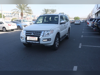 Mitsubishi  Pajero  GLS  2020  Automatic  105,000 Km  6 Cylinder  Four Wheel Drive (4WD)  SUV  White
