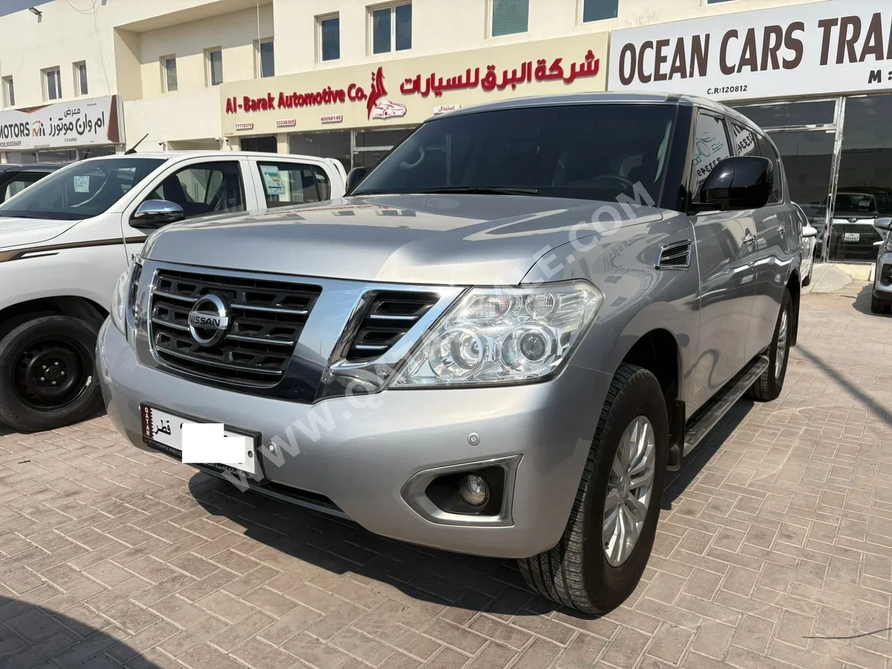نيسان  باترول  أكس أي  2017  اوتوماتيك  164,000 كم  6 سلندر  دفع رباعي  اس يو في  فضي