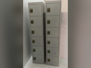 خزائن ودواليب الملابس والزينة - دوحة فيرنيتشر  - خزائن  - اللون الرمادي