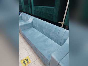 الأرائك والكنب والكراسي لايف ستايل  طقم كنب  - قماش  - أزرق