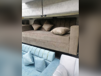 الأرائك والكنب والكراسي لايف ستايل  طقم كنب  - قماش  - بني