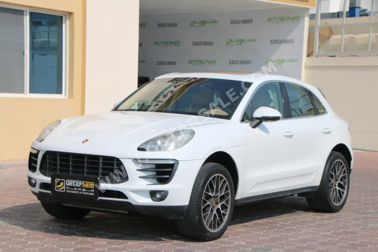 Porsche  Macan  S  2015  Automatic  84,000 Km  6 Cylinder  Four Wheel Drive (4WD)  SUV  White