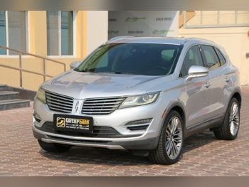 Lincoln  MKC  2016  Automatic  65,000 Km  4 Cylinder  Four Wheel Drive (4WD)  SUV  Silver