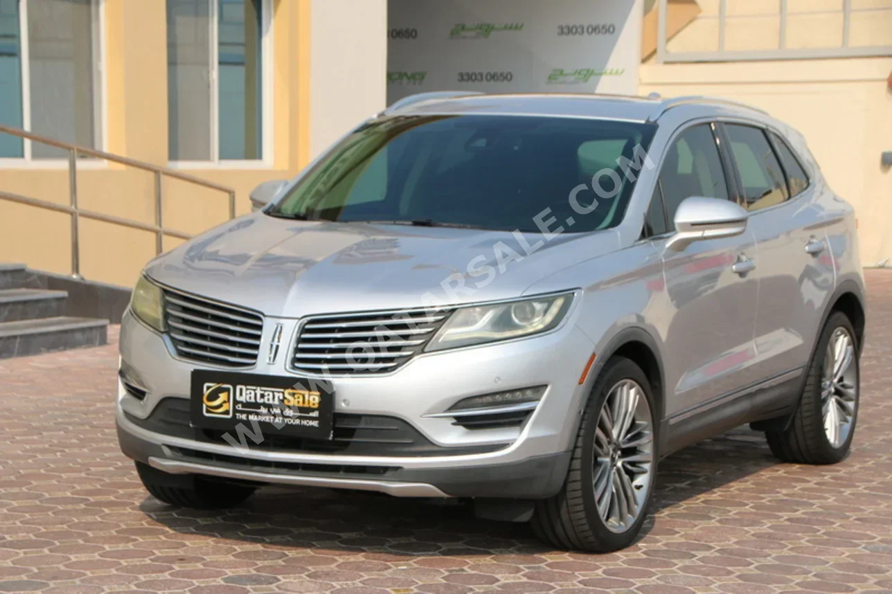 لنكولن  أم كي سي  2016  اوتوماتيك  65,000 كم  4 سلندر  دفع رباعي  اس يو في  فضي