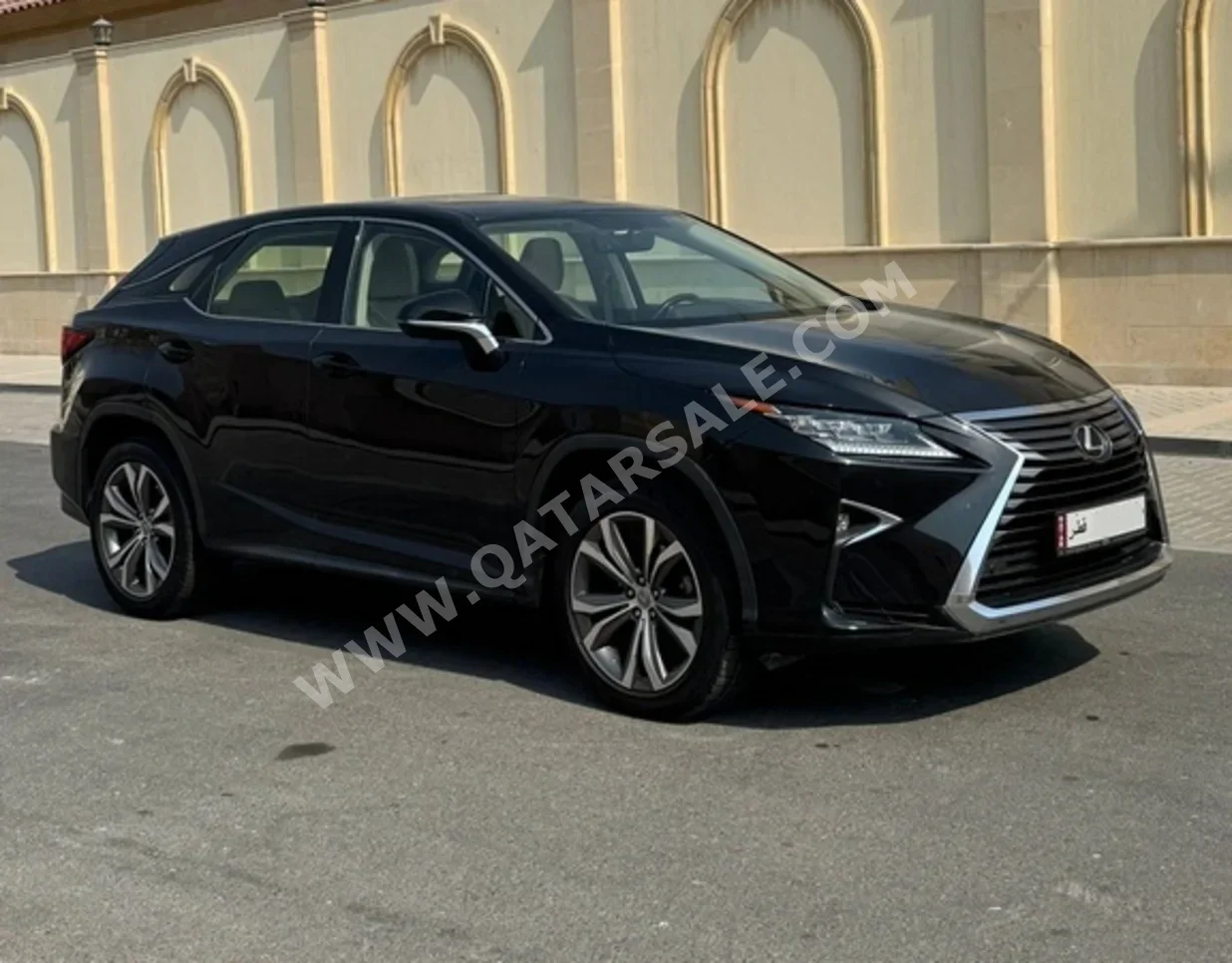 لكزس  ار اكس  350  2017  اوتوماتيك  234,000 كم  6 سلندر  دفع رباعي  اس يو في  أسود