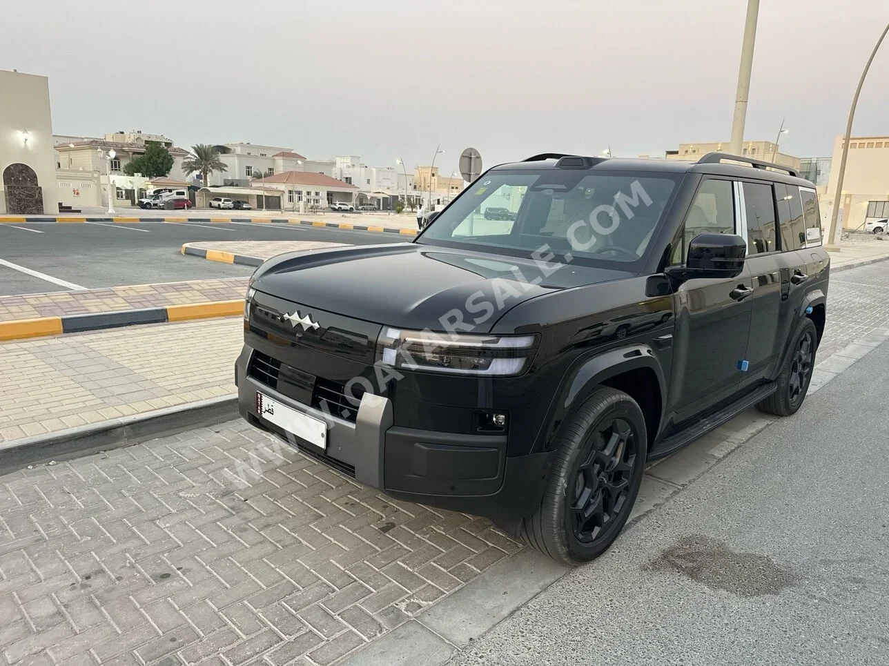 بي واي دي ليوبارد 7 تيتانيوم 2026 اوتوماتيك 0 كم 4 سلندر دفع كلي مستمر اس يو في أسود