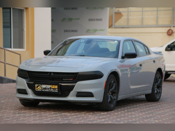 دودج تشارجر اس اكس تي 2020 اوتوماتيك 152,000 كم 6 سلندر دفع خلفي سيدان رمادي